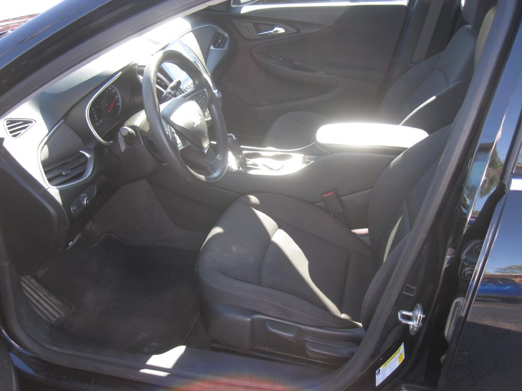 2020 Chevrolet Malibu Image 9