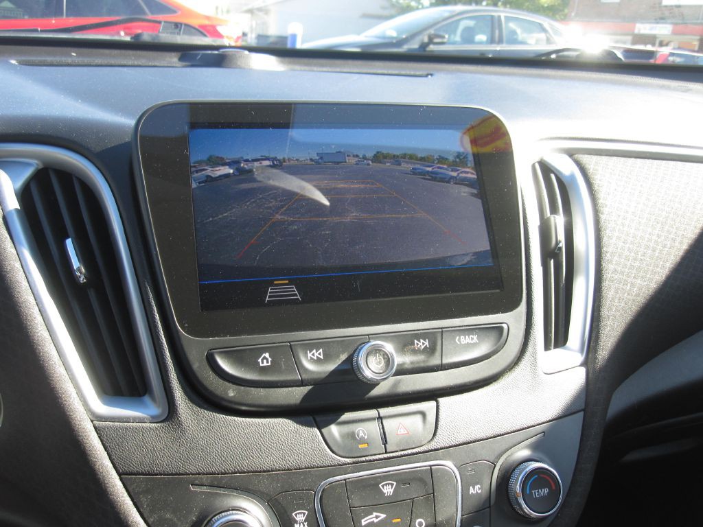 2020 Chevrolet Malibu Image 16