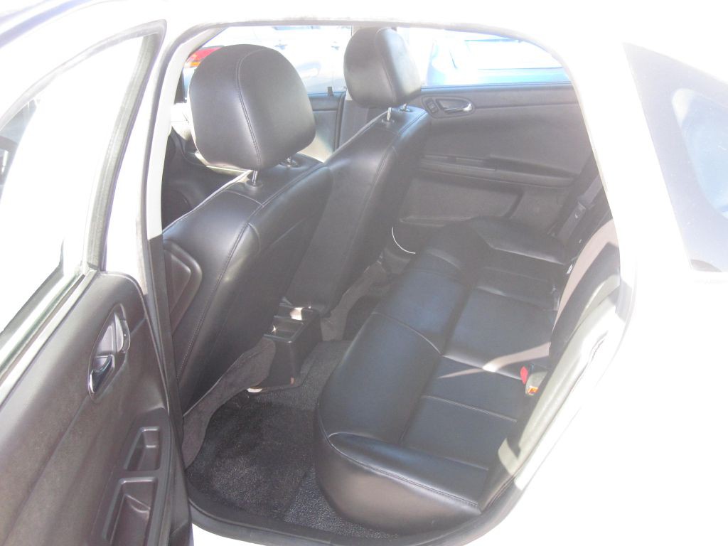 2013 Chevrolet Impala Image 8