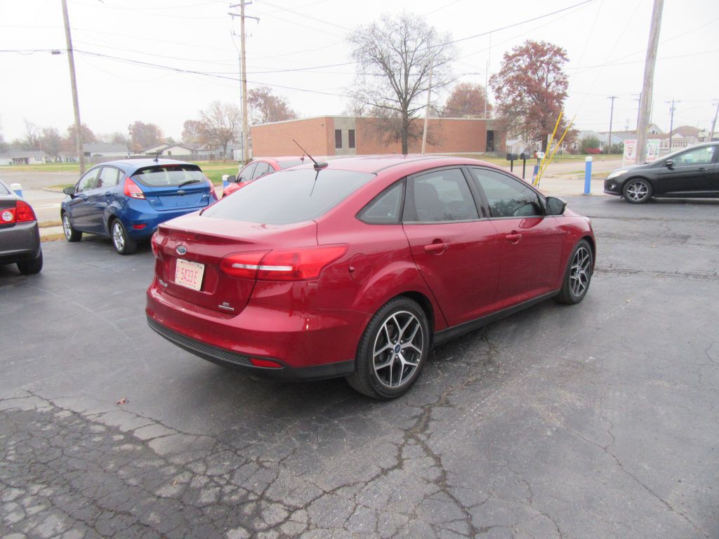 2016 Ford Focus Image 3