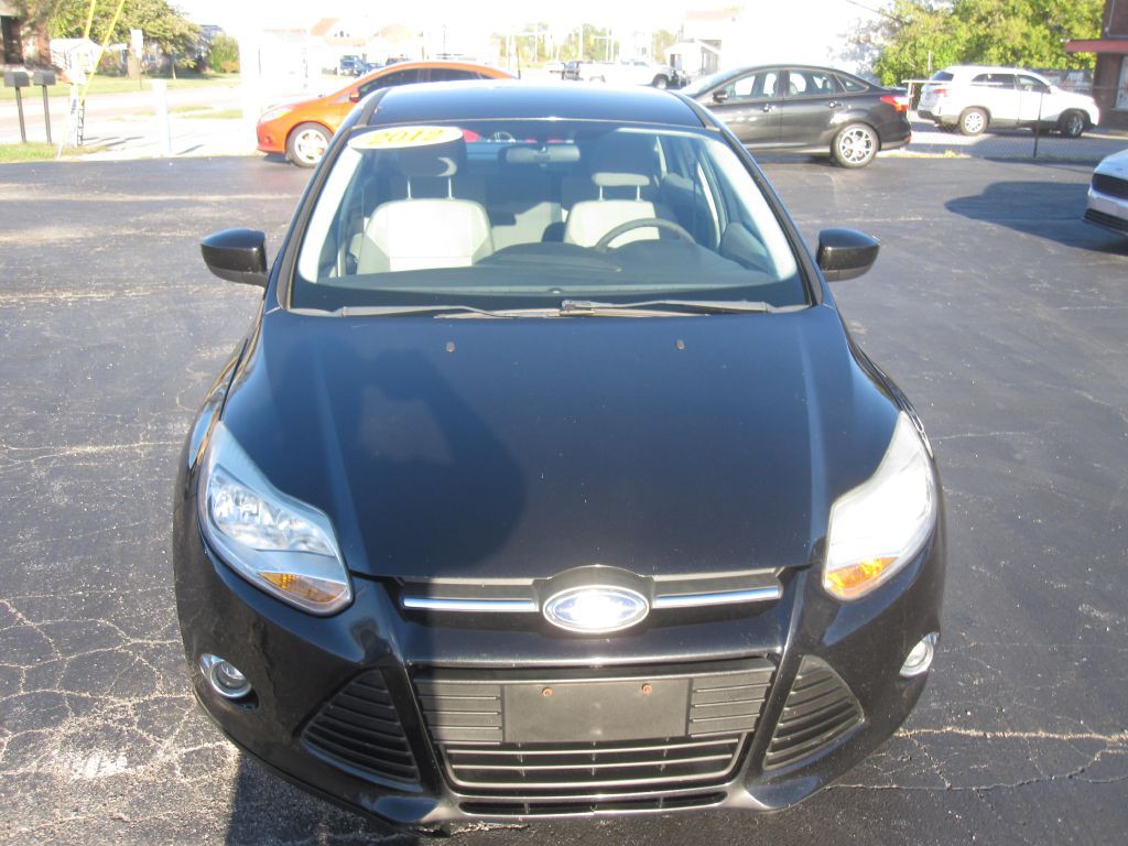 2012 Ford Focus Image 2