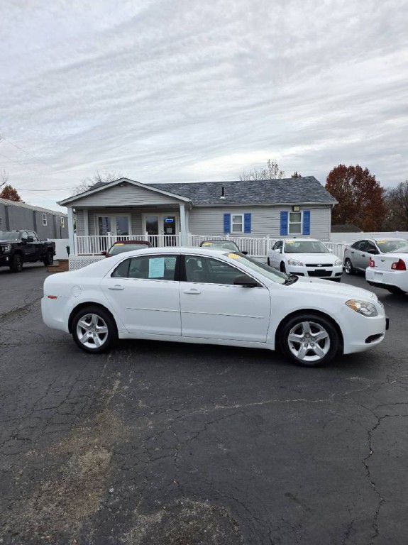 2012 Chevrolet Malibu Image 6