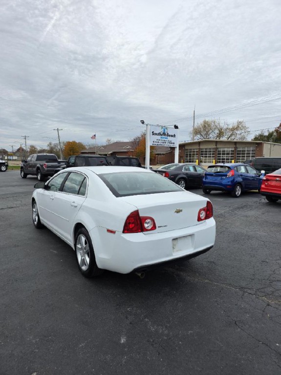2012 Chevrolet Malibu Image 7