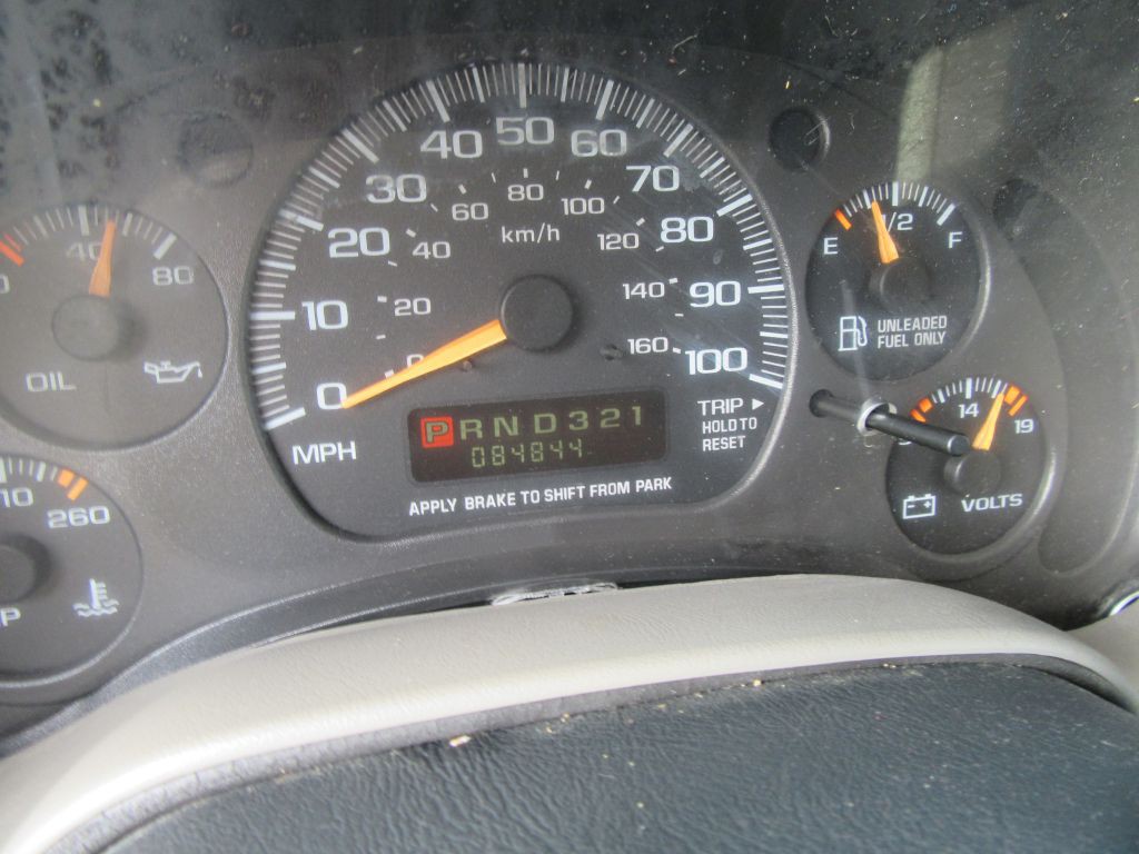 2003 GMC Safari Image 10