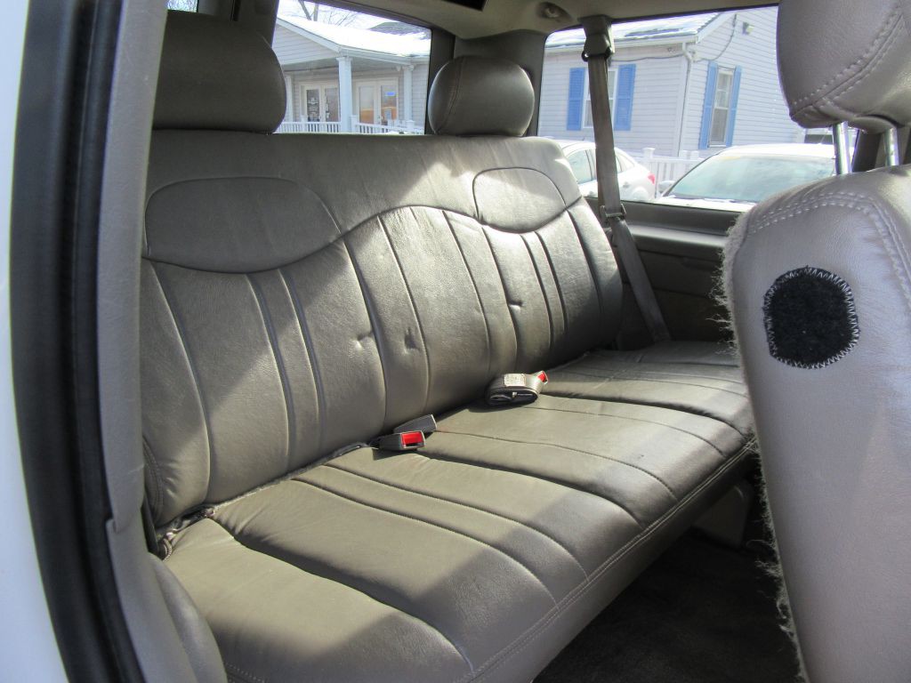 2003 GMC Safari Image 14