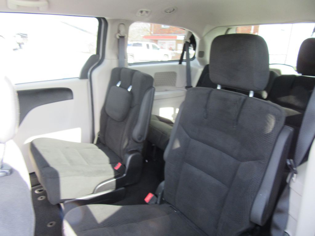 2016 Dodge Grand Caravan Image 11