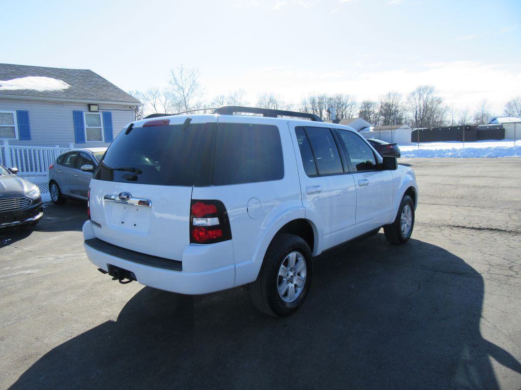 2010 Ford Explorer Image 5