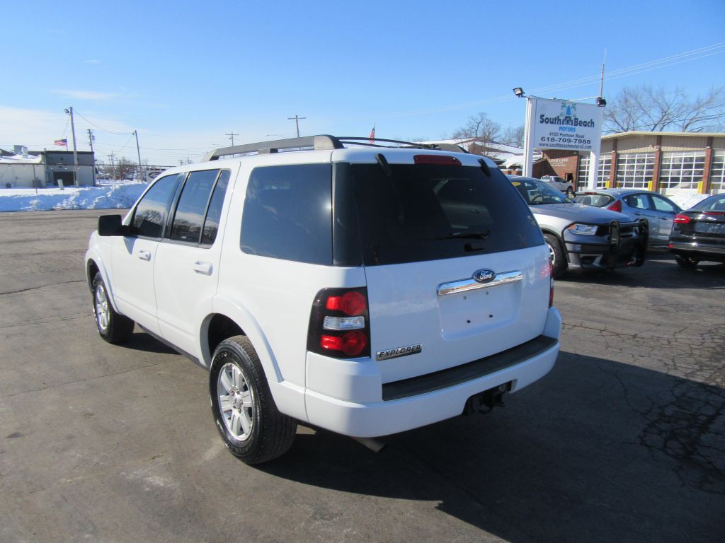 2010 Ford Explorer Image 7