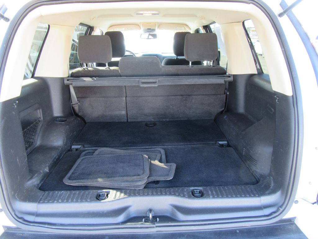 2010 Ford Explorer Image 11