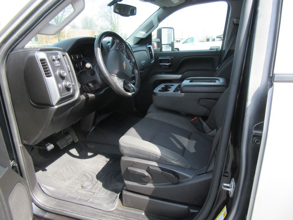 2015 Chevrolet Silverado 1500 Image 13