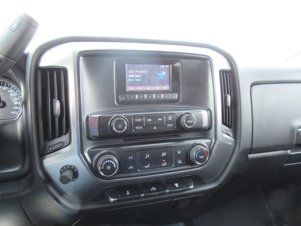 2015 Chevrolet Silverado 1500 Image 16