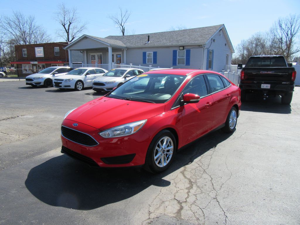 2017 Ford Focus Image 1