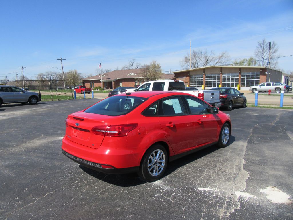 2017 Ford Focus Image 5