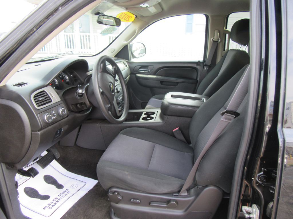 2013 Chevrolet Tahoe Image 9