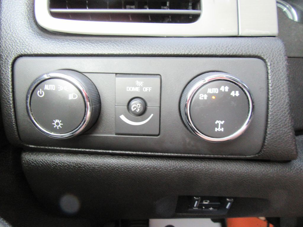 2013 Chevrolet Tahoe Image 16