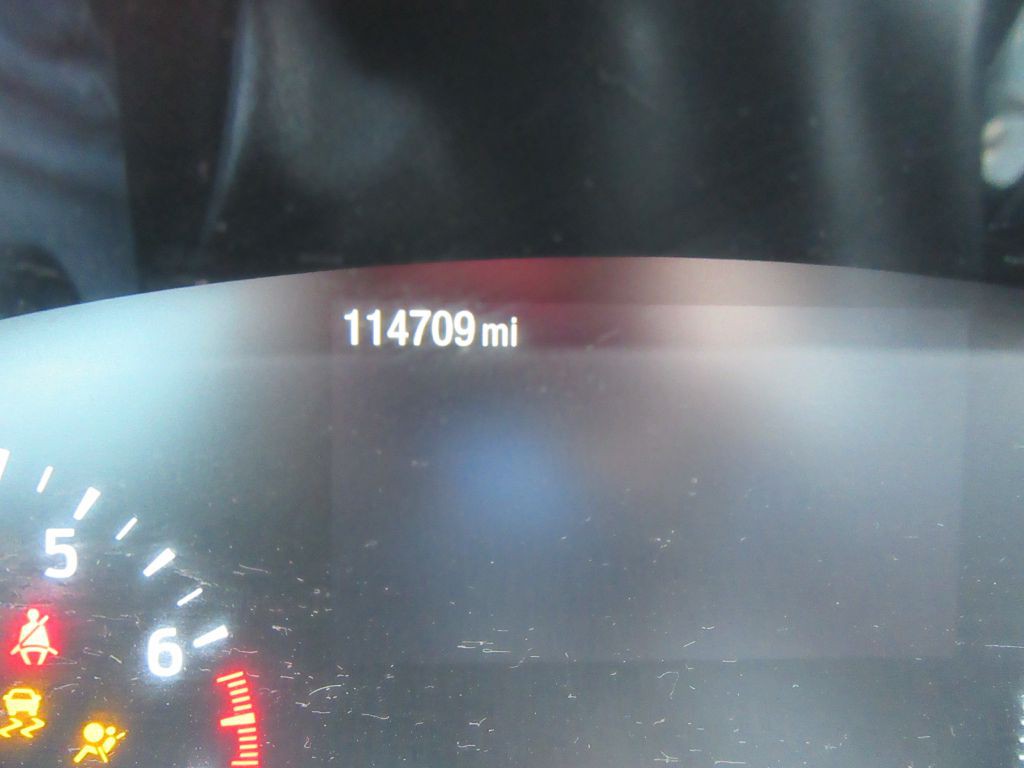 2020 Ford Explorer Image 16