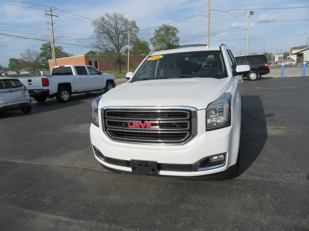 2016 GMC Yukon Image 2
