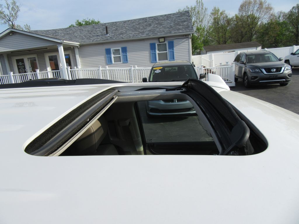 2016 GMC Yukon Image 6