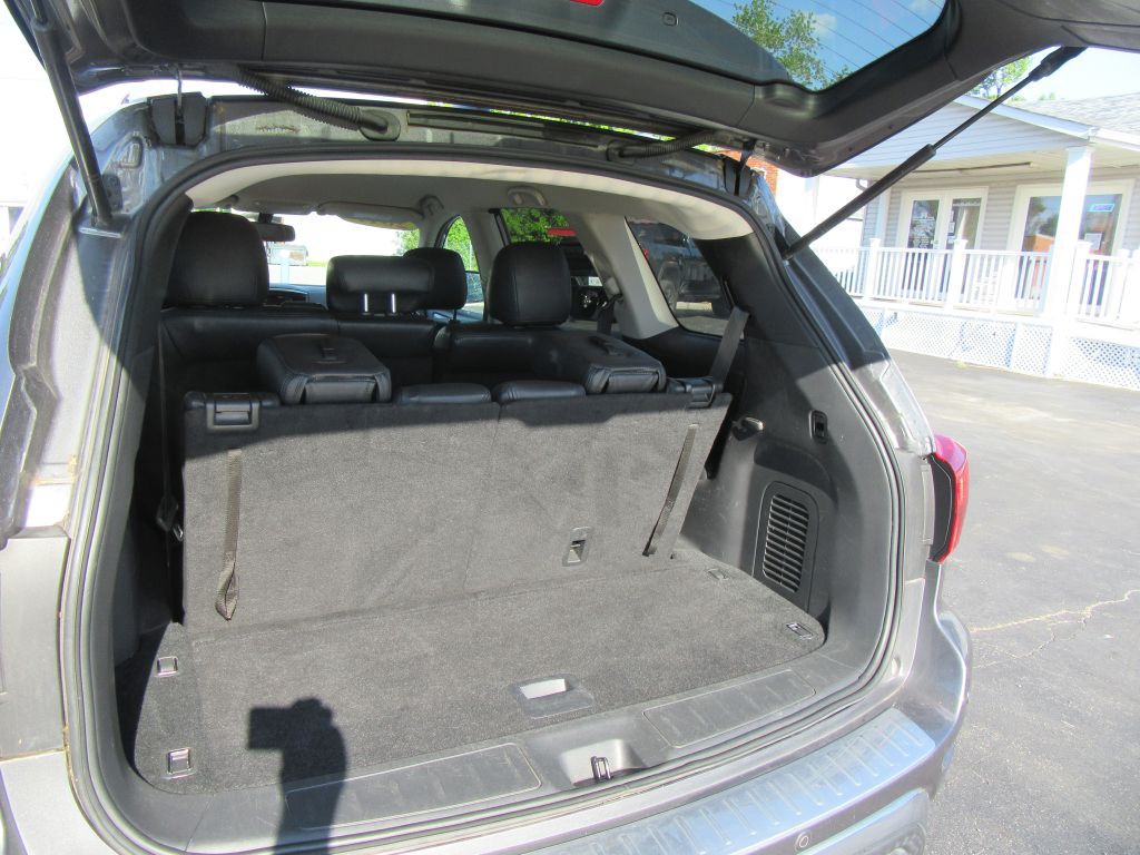 2017 Nissan Pathfinder Image 13