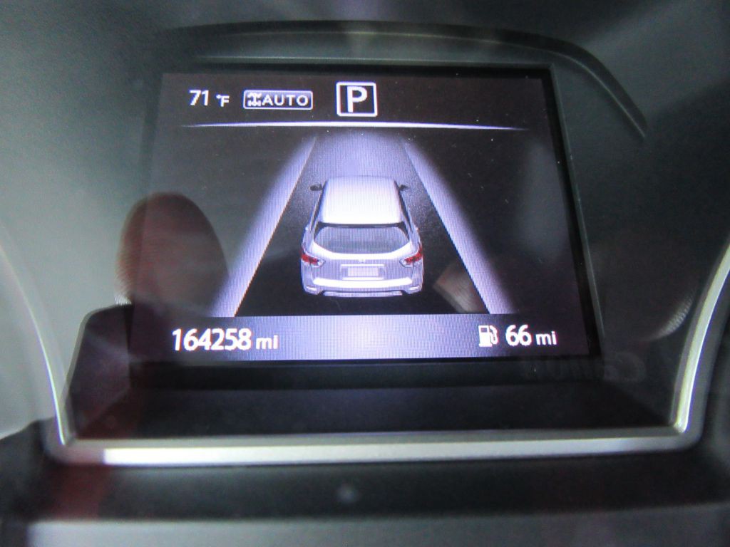 2017 Nissan Pathfinder Image 15