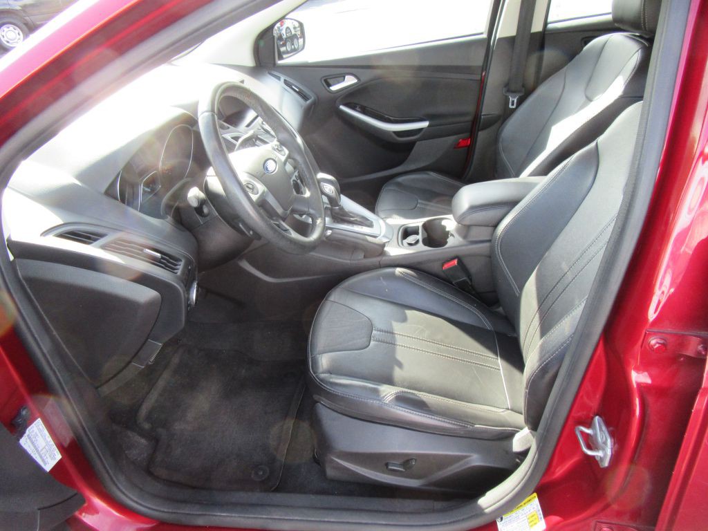 2014 Ford Focus Image 8