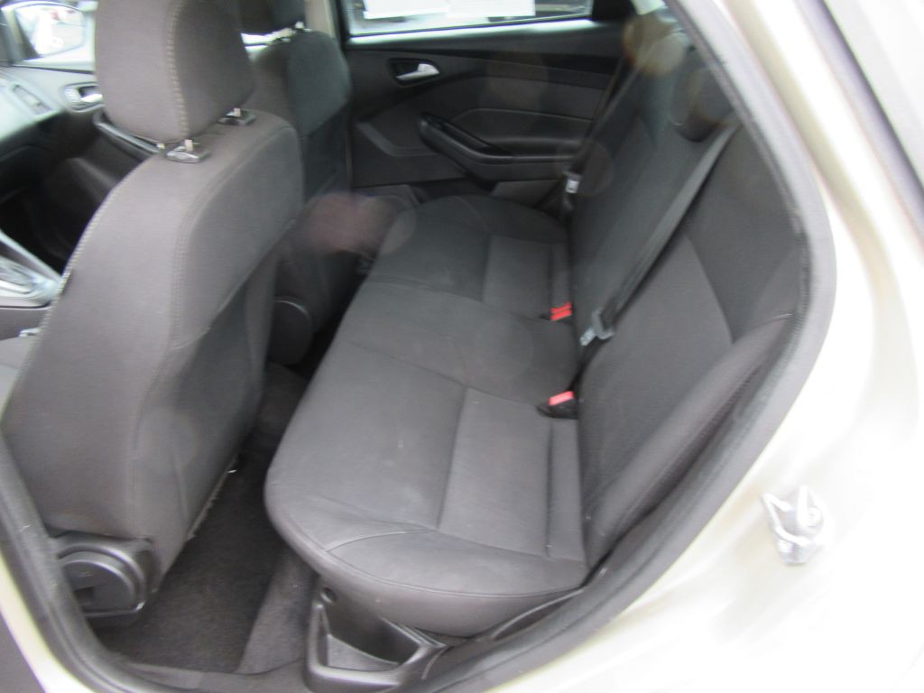 2018 Ford Focus Image 10