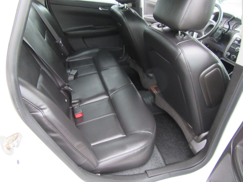 2014 Chevrolet Impala Image 11