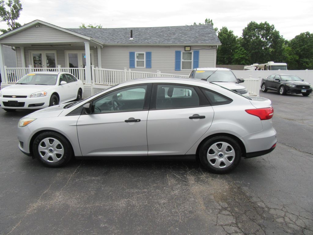 2016 Ford Focus Image 7