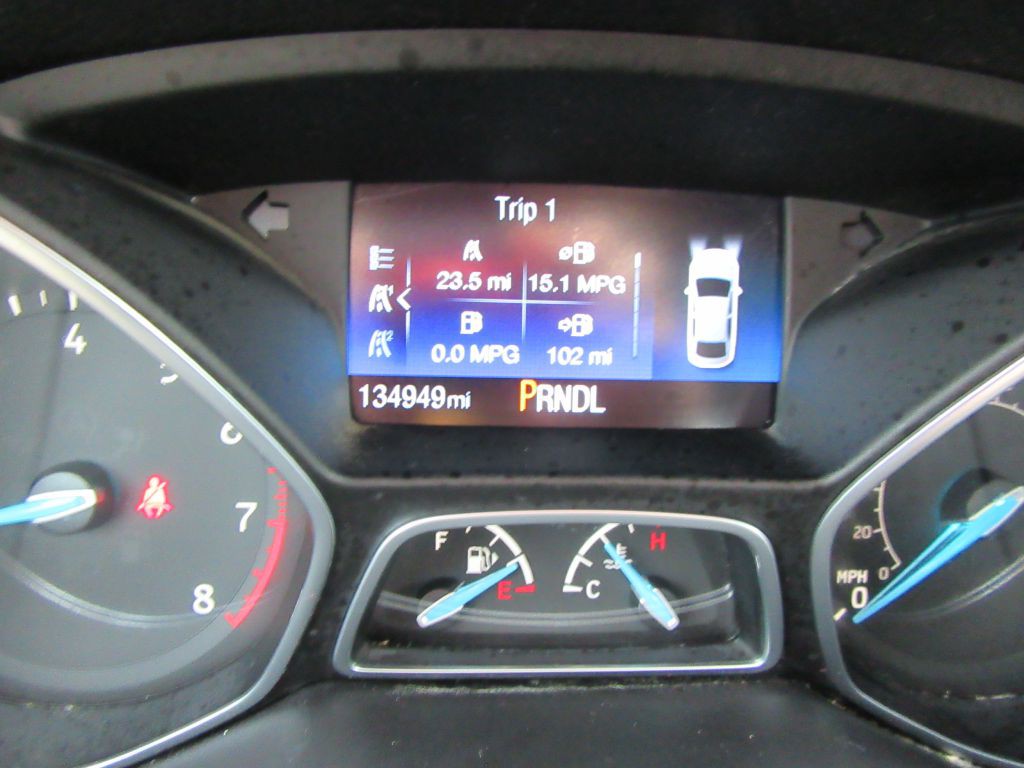2016 Ford Focus Image 13