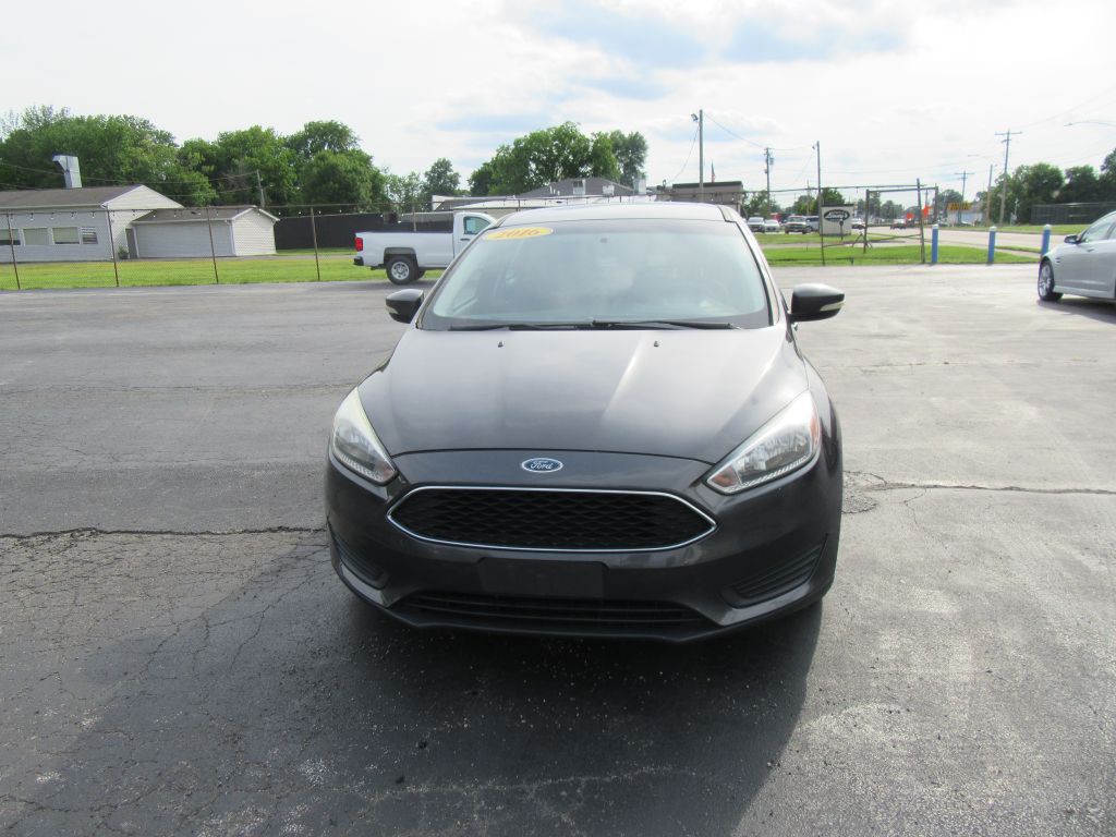 2016 Ford Focus Image 2