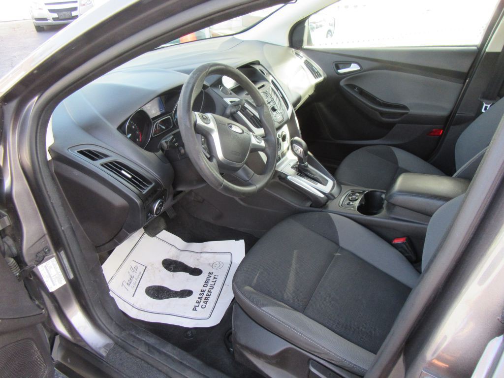 2014 Ford Focus Image 8