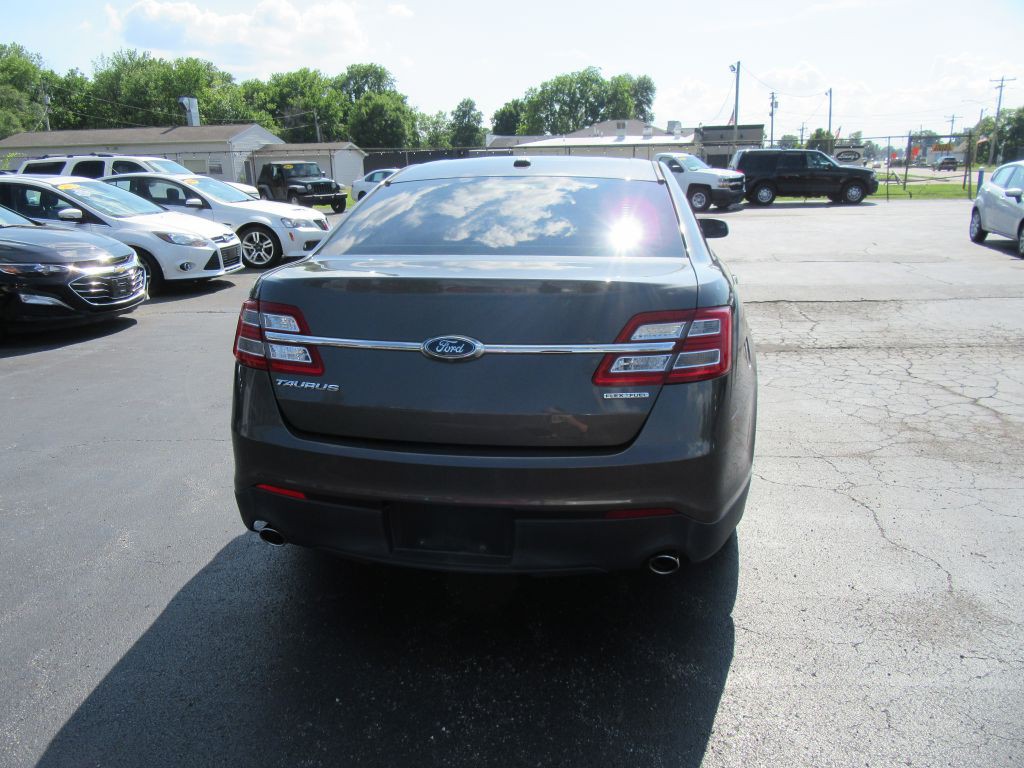 2015 Ford Taurus Image 6