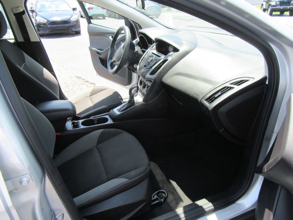 2014 Ford Focus Image 12