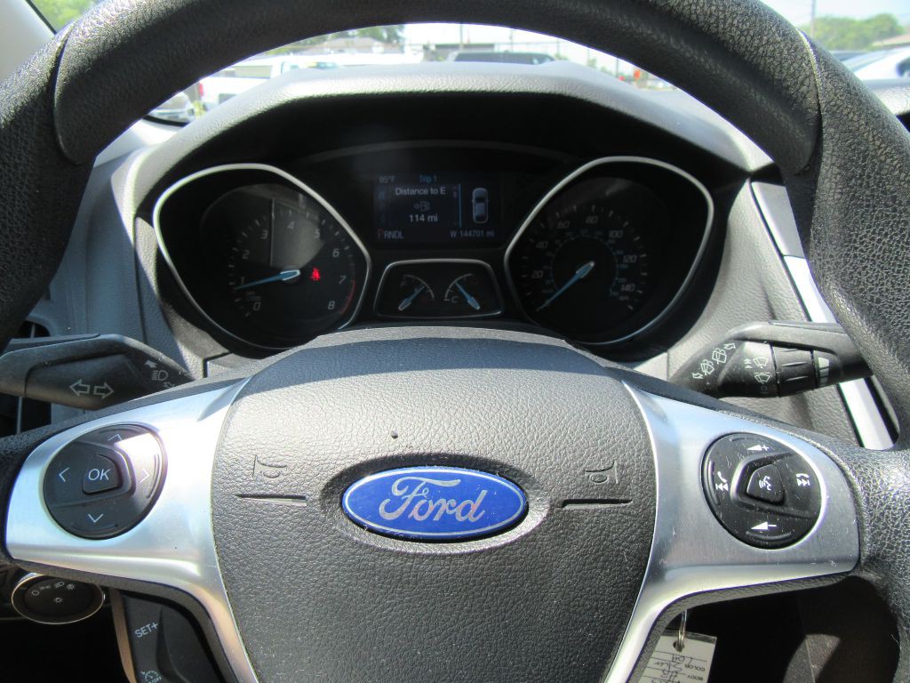 2014 Ford Focus Image 13