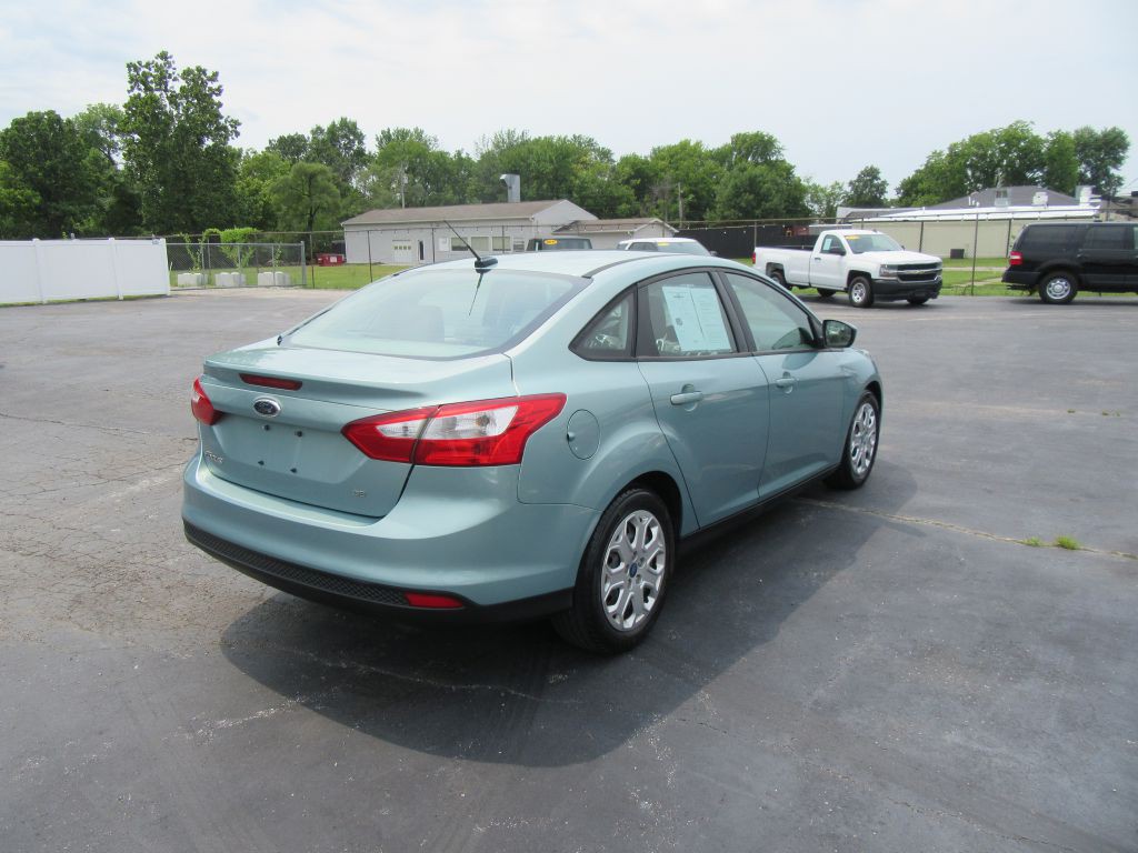 2012 Ford Focus Image 4