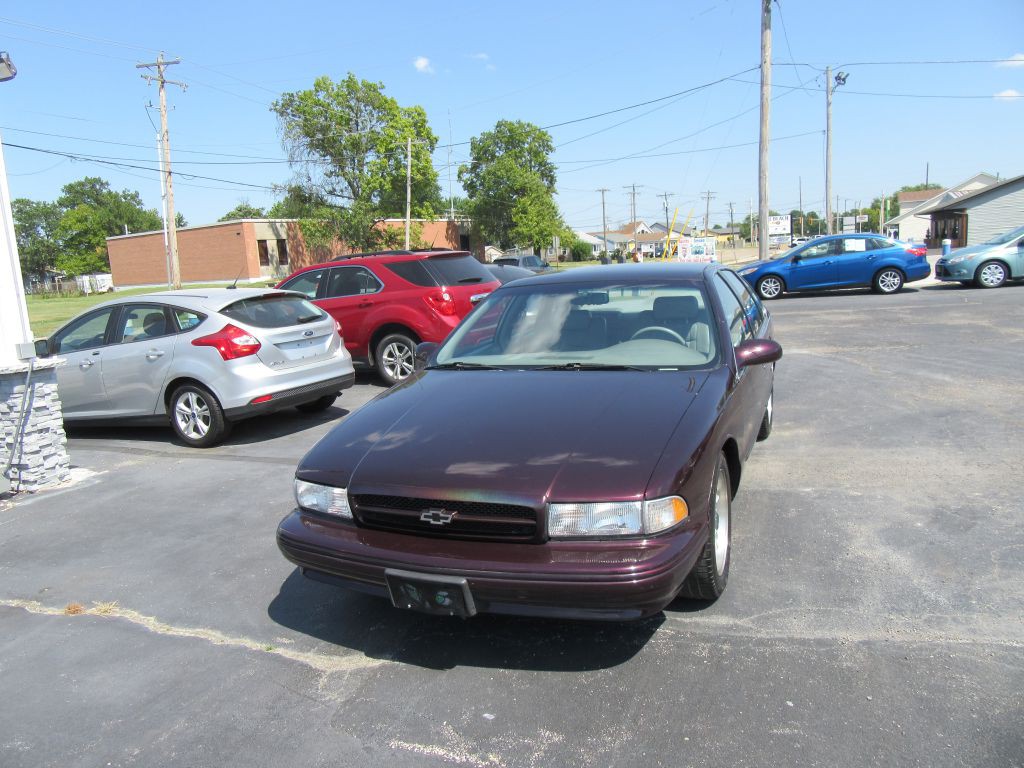 1995 Chevrolet Caprice Image 2