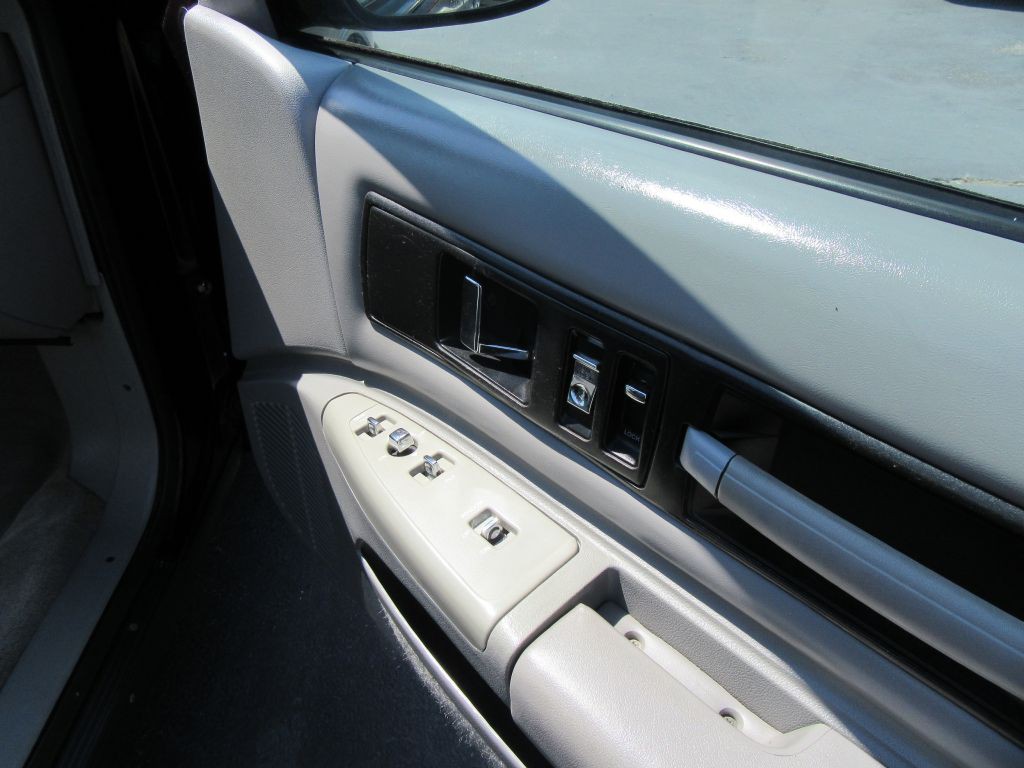 1995 Chevrolet Caprice Image 15