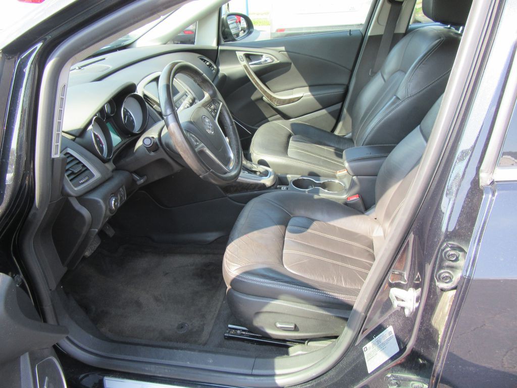 2015 Buick Verano Image 9