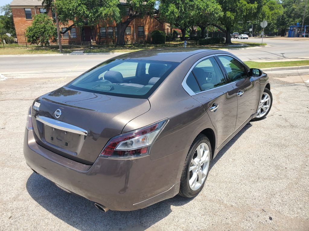 2013 Nissan Maxima Image 12