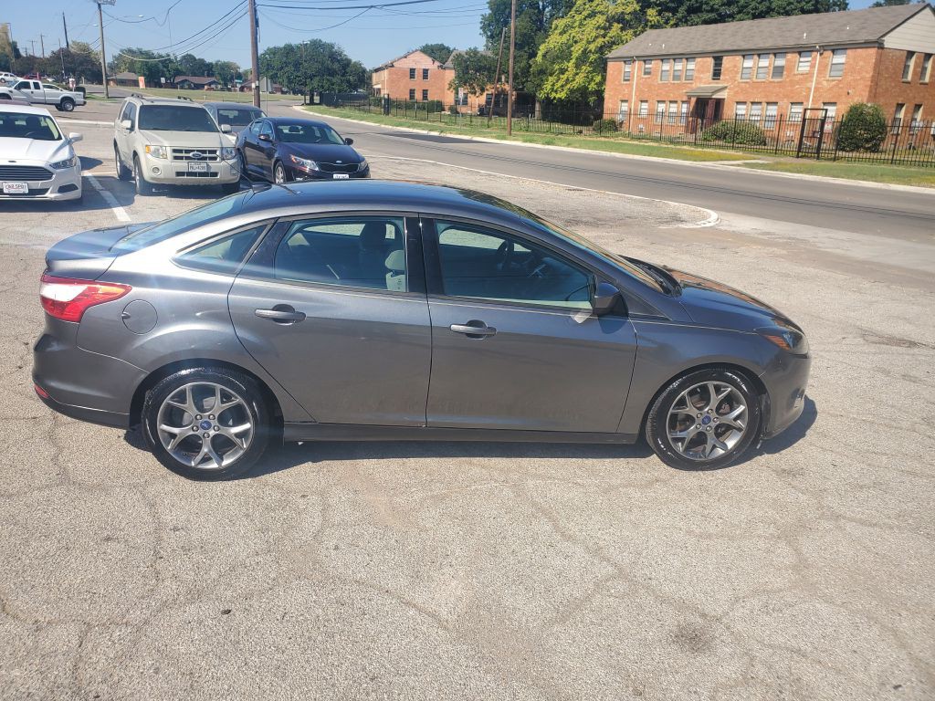 2012 Ford Focus Image 13