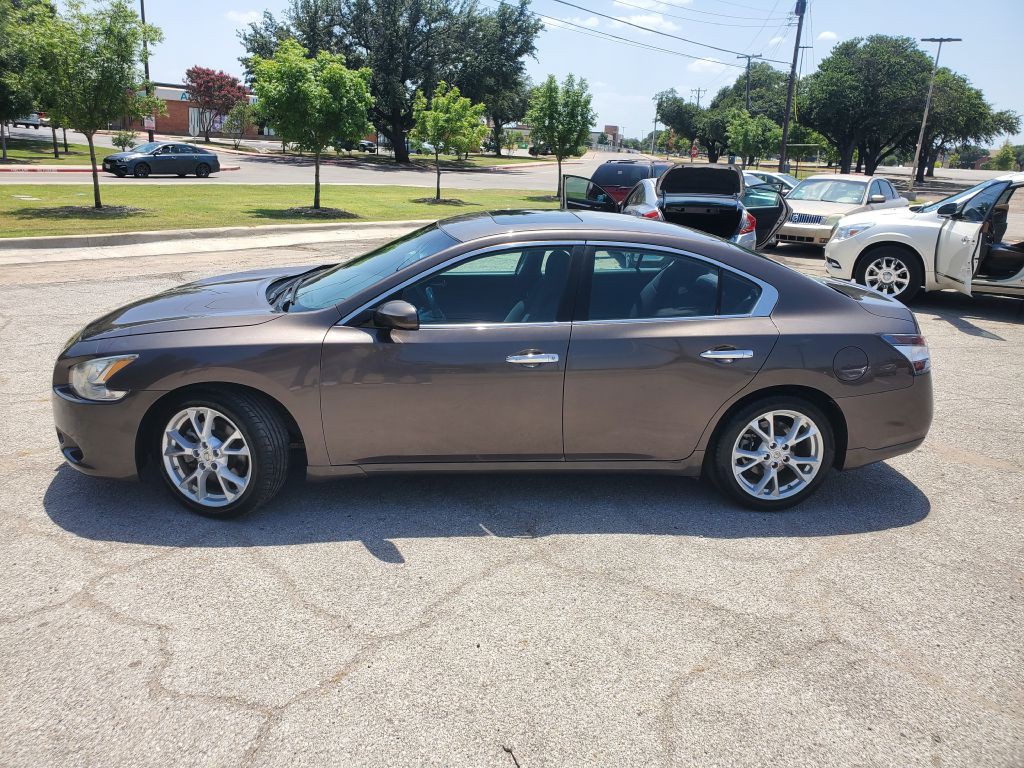 2013 Nissan Maxima Image 9