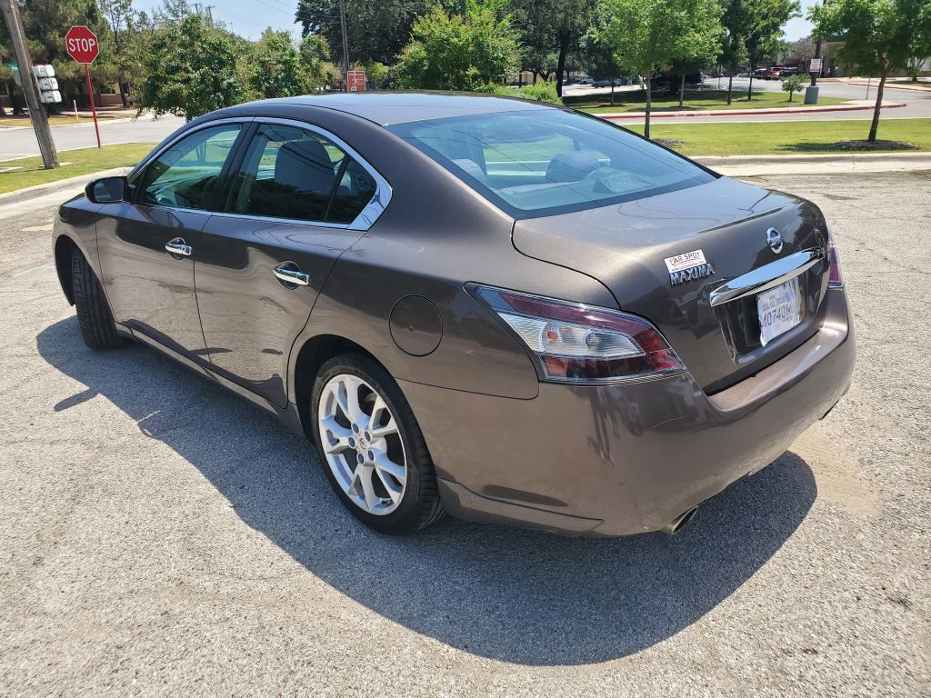2013 Nissan Maxima Image 10