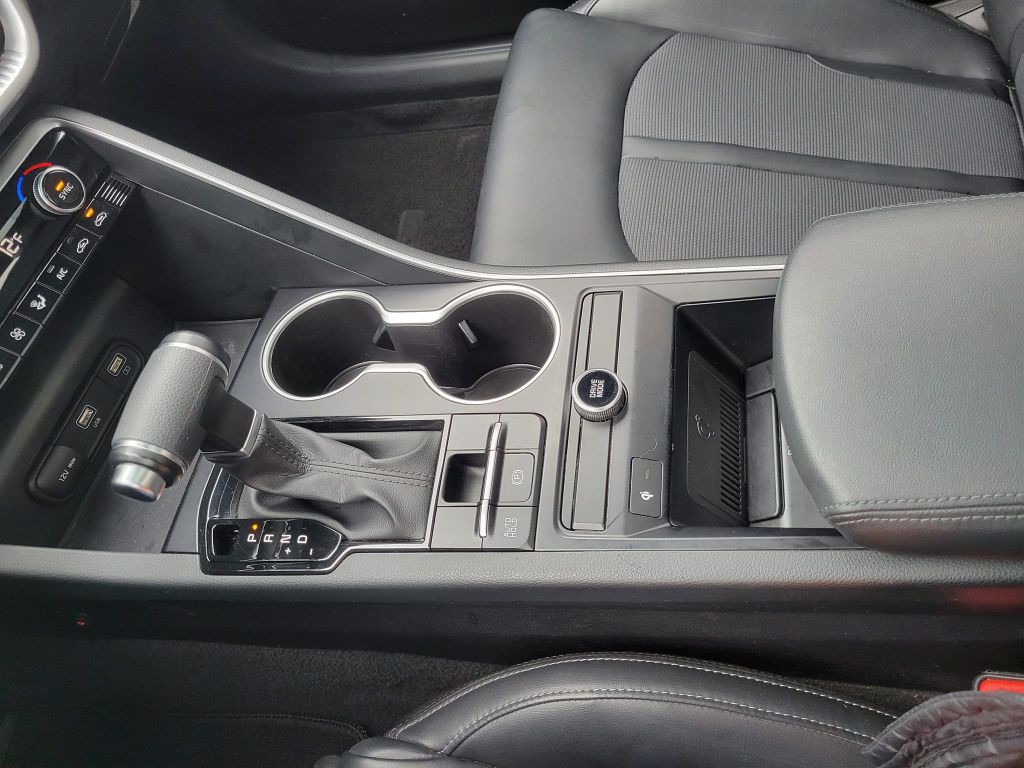 2021 Kia K5 Image 3