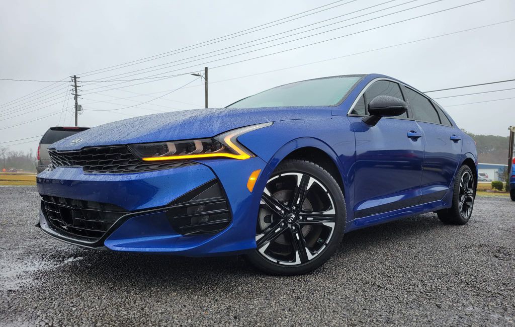 2021 Kia K5 Image 10