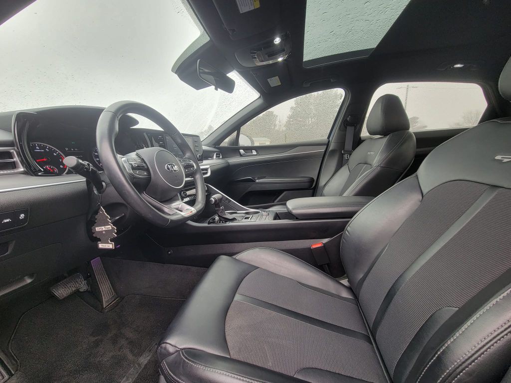 2021 Kia K5 Image 12