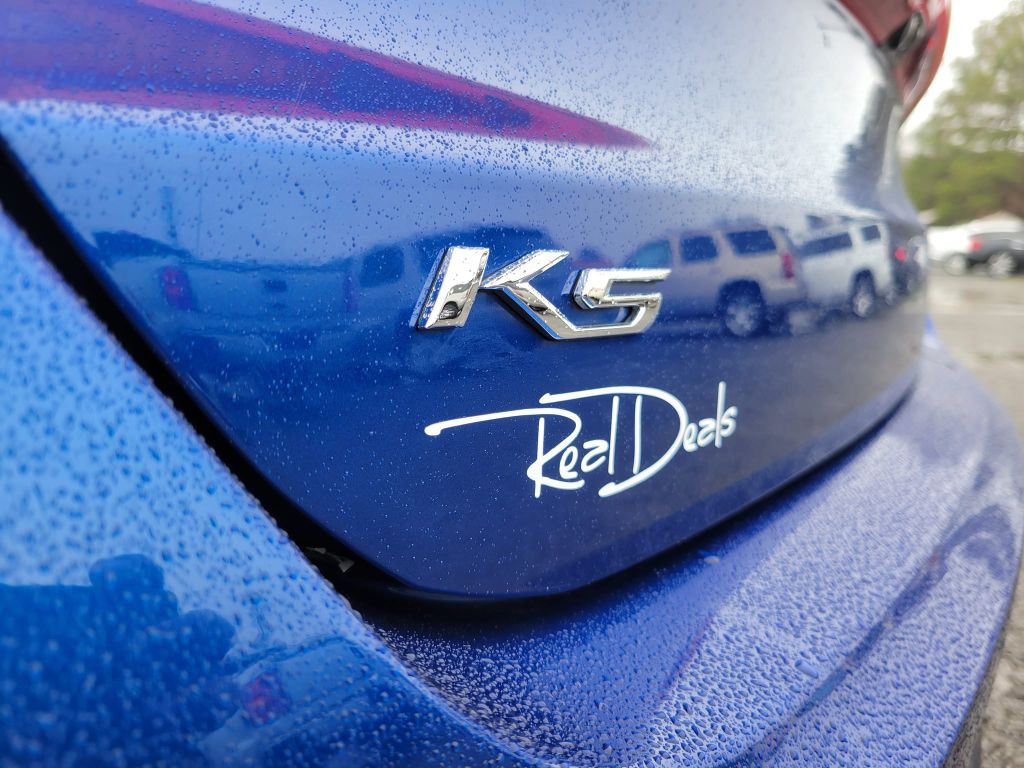 2021 Kia K5 Image 15