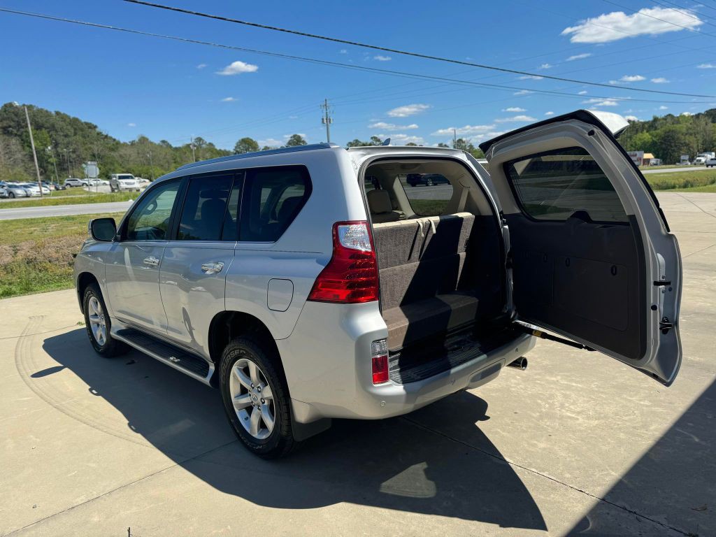 2011 Lexus GX 460 Image 9