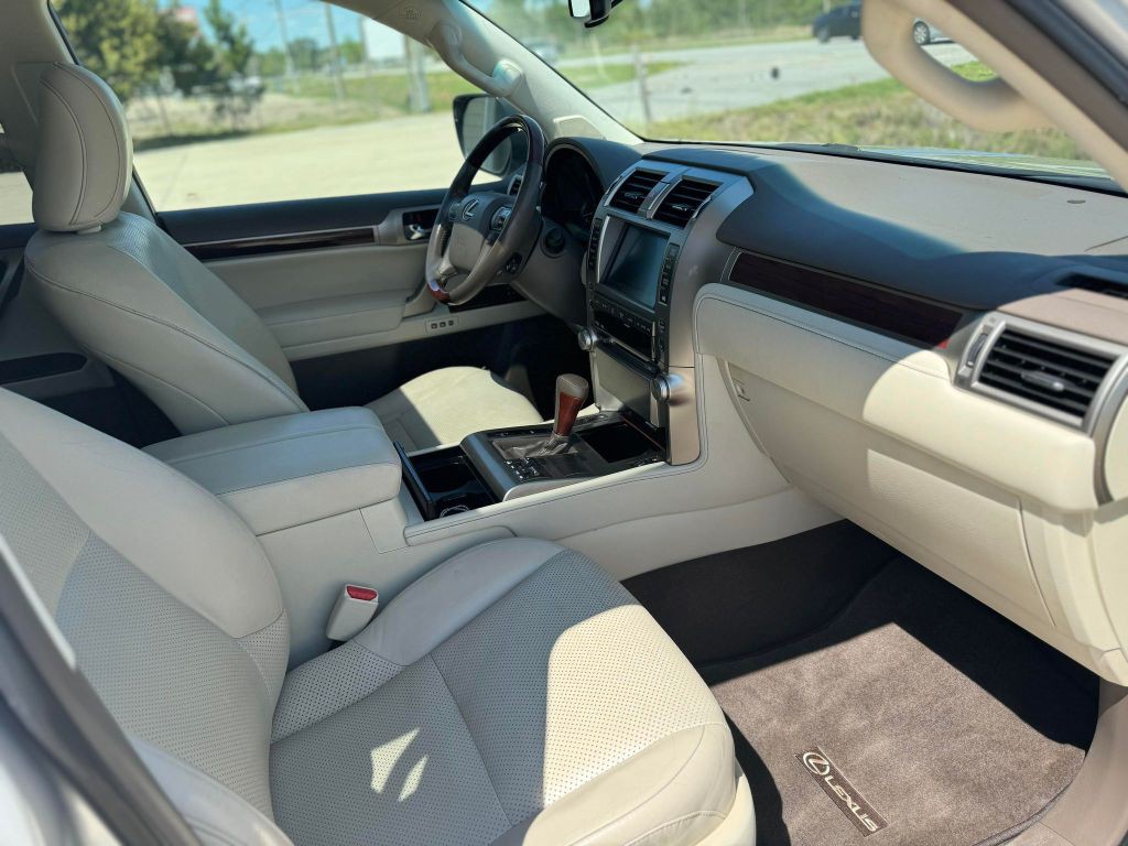 2011 Lexus GX 460 Image 19