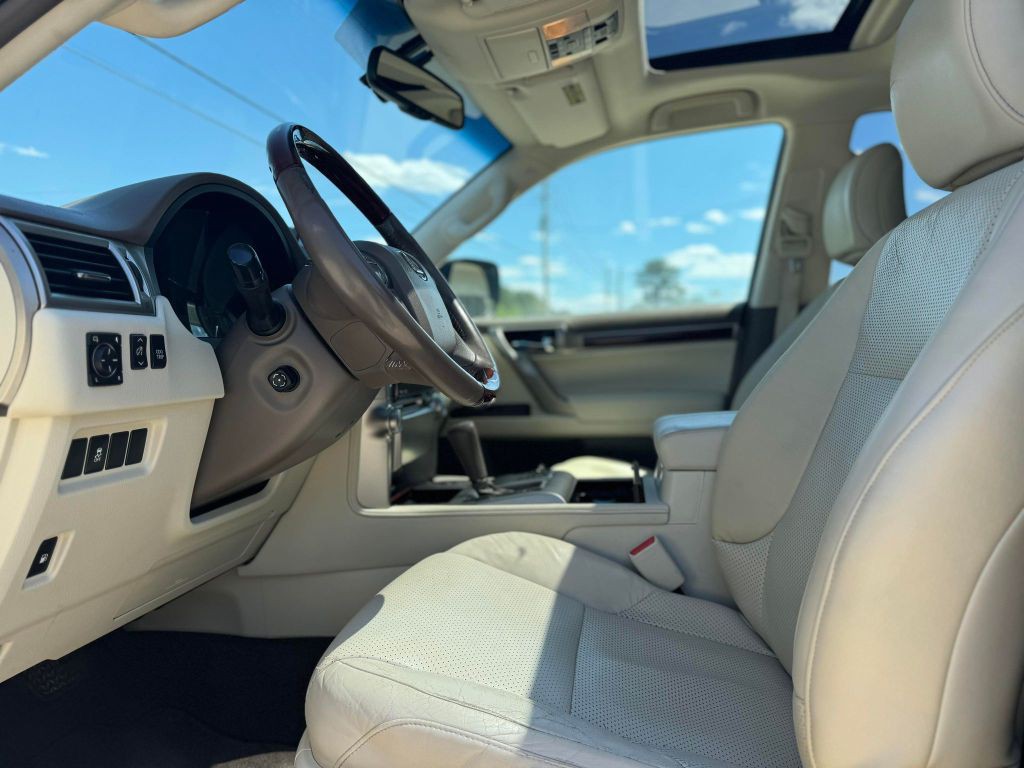 2011 Lexus GX 460 Image 24