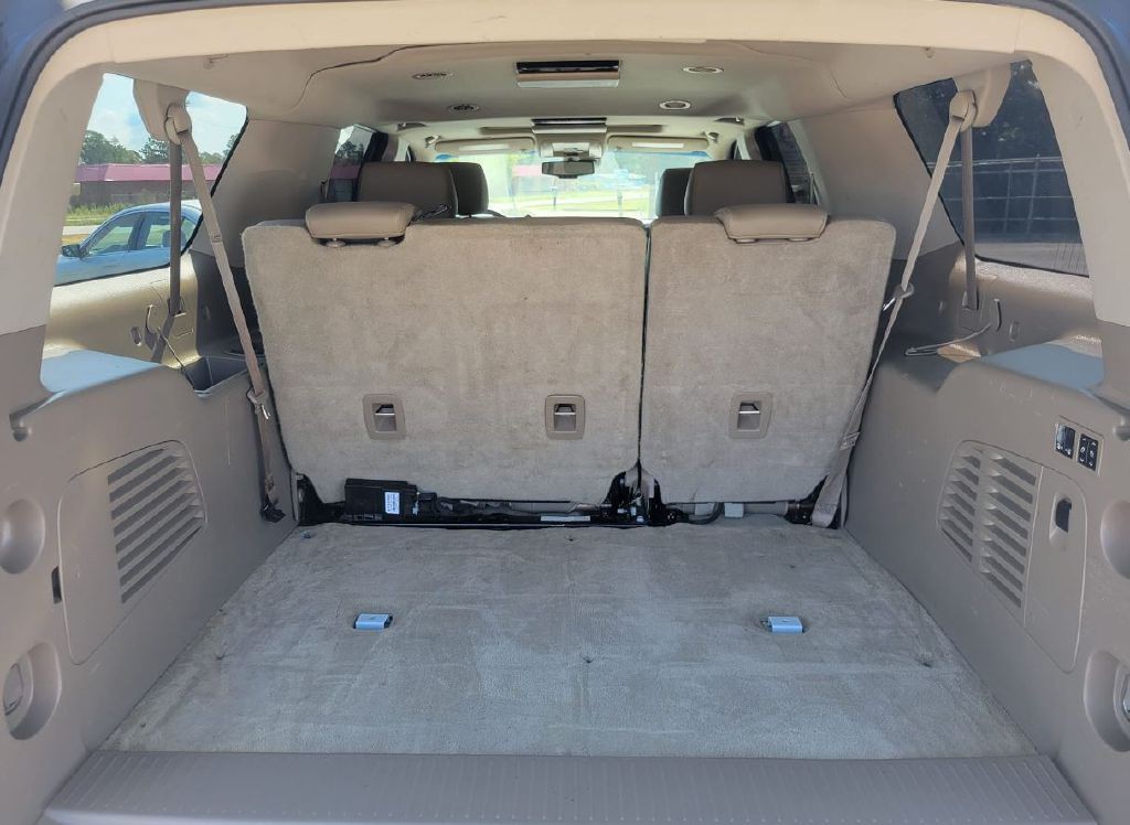 2015 Chevrolet Suburban Image 15